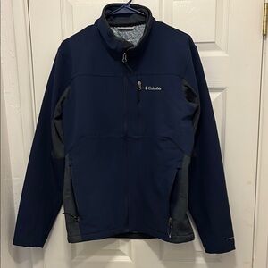 Columbia Women’s Navy Softshell Jacket